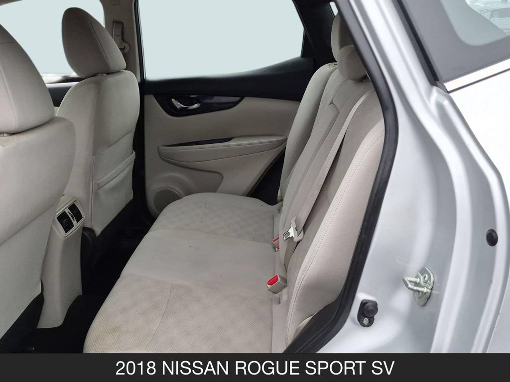 Used 2018 Nissan Rogue Sport SV FWD image 16