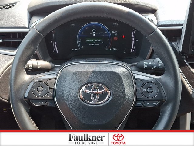 Certified 2025 Toyota Corolla Cross XLE FWD image 18