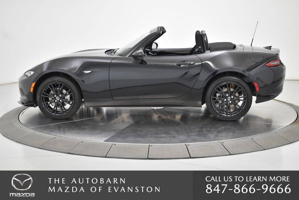 New 2026 MAZDA MX-5 Miata Club w/ Weather Package RWD image 17