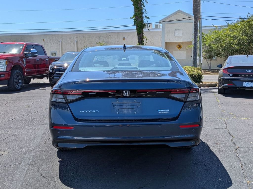 Used 2023 Honda Accord Touring image 6