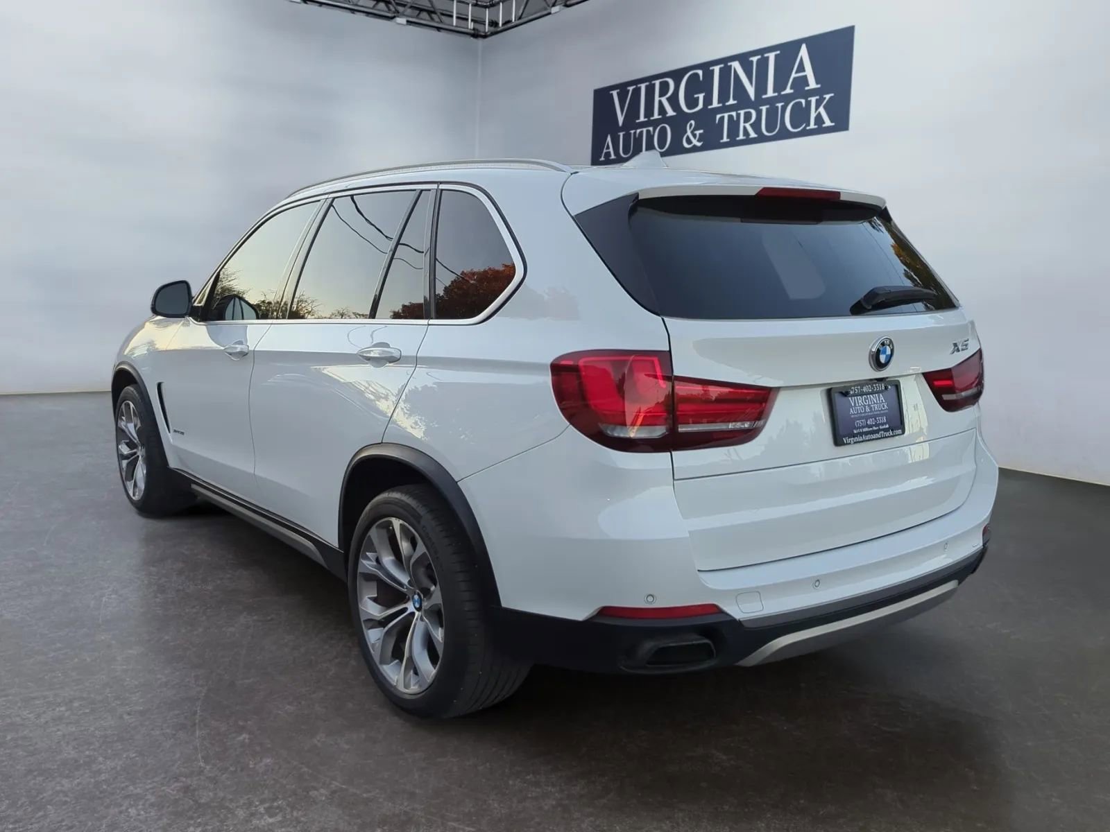 Used 2018 BMW X5 xDrive50i image 10