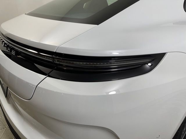 New 2026 Porsche Panamera image 15