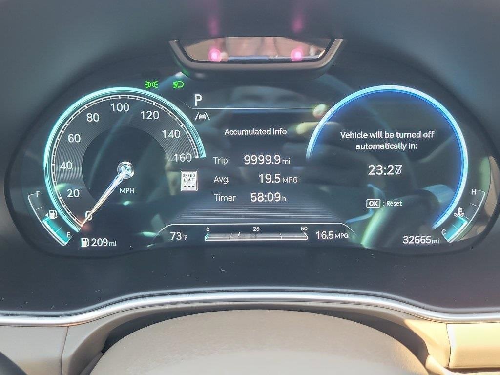 Used 2022 Genesis GV80 2.5T w/ Prestige Package 04 image 14