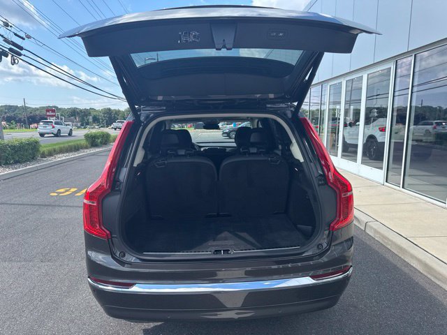 Certified 2024 Volvo XC90 B5 Plus AWD/4WD image 11