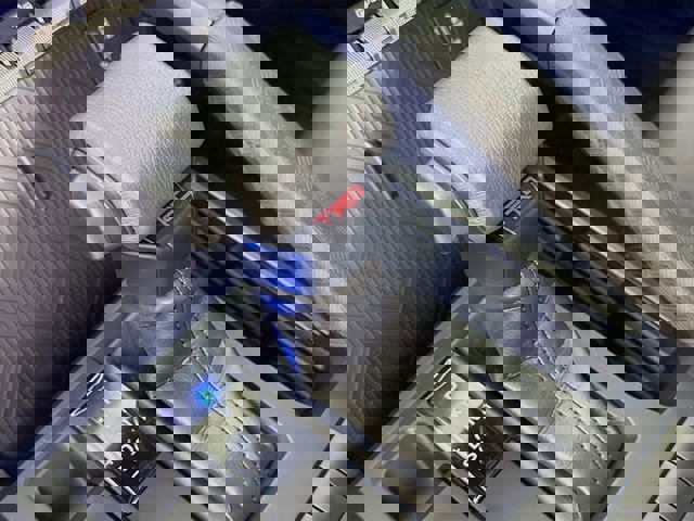 Certified 2025 Toyota Tacoma TRD Off-Road image 17