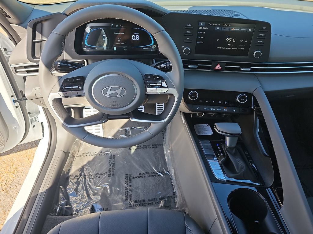 New 2026 Hyundai Elantra SEL Sport Premium FWD image 17