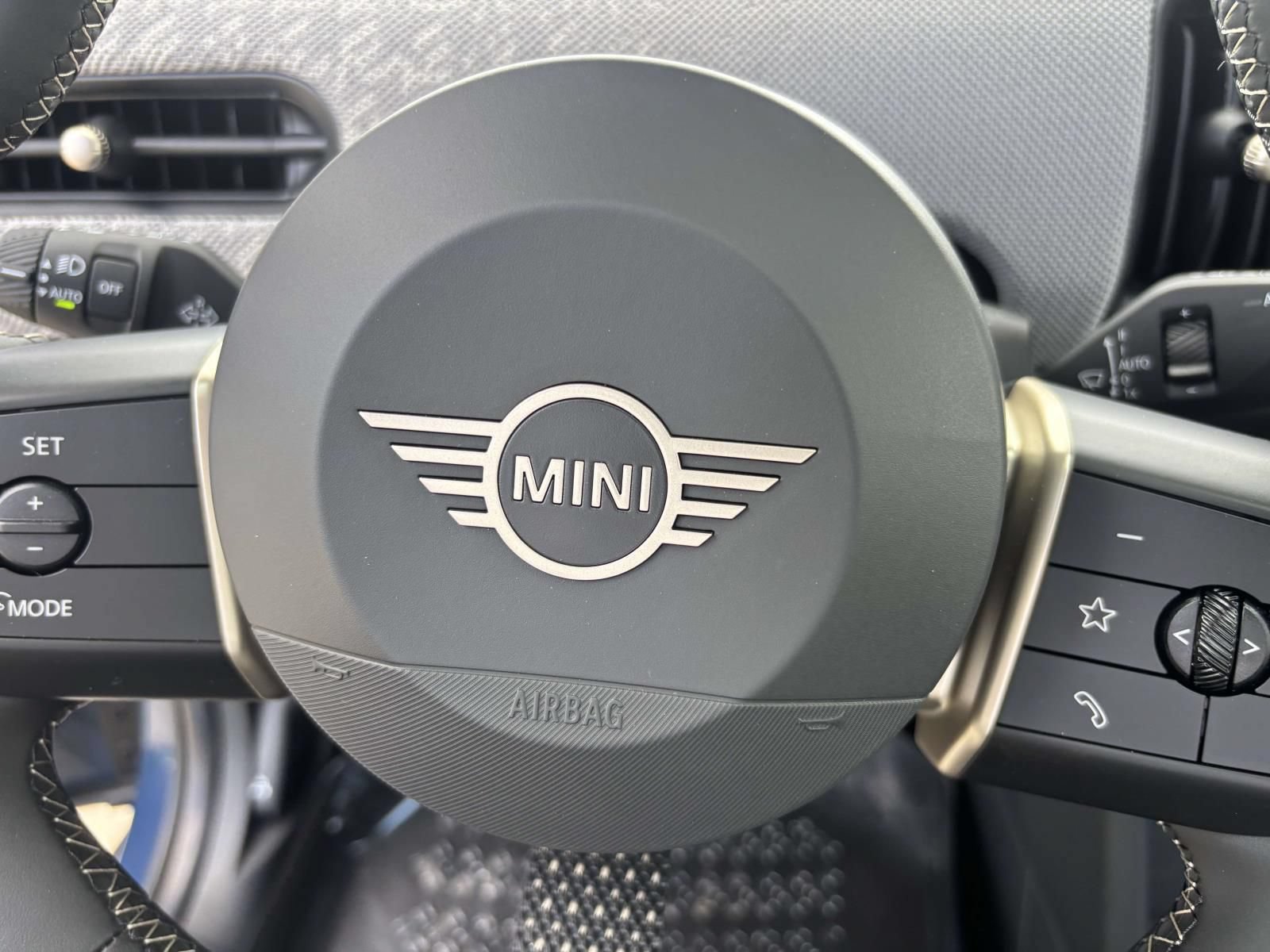 New 2026 MINI Cooper S FWD image 17