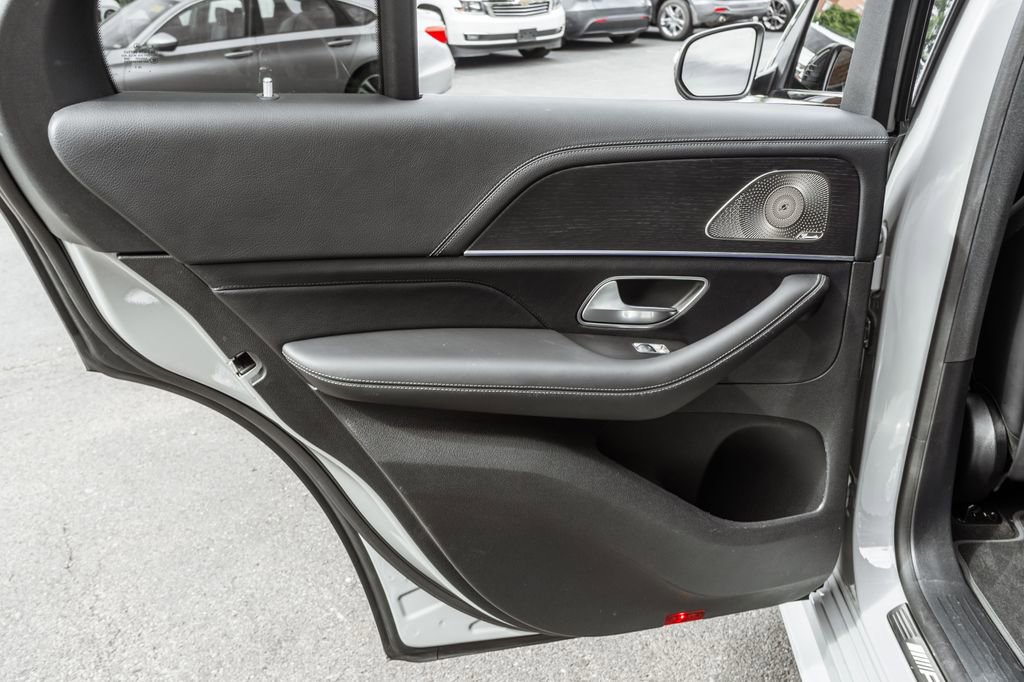 Used 2024 Mercedes-Benz GLE 53 AMG 4MATIC image 30