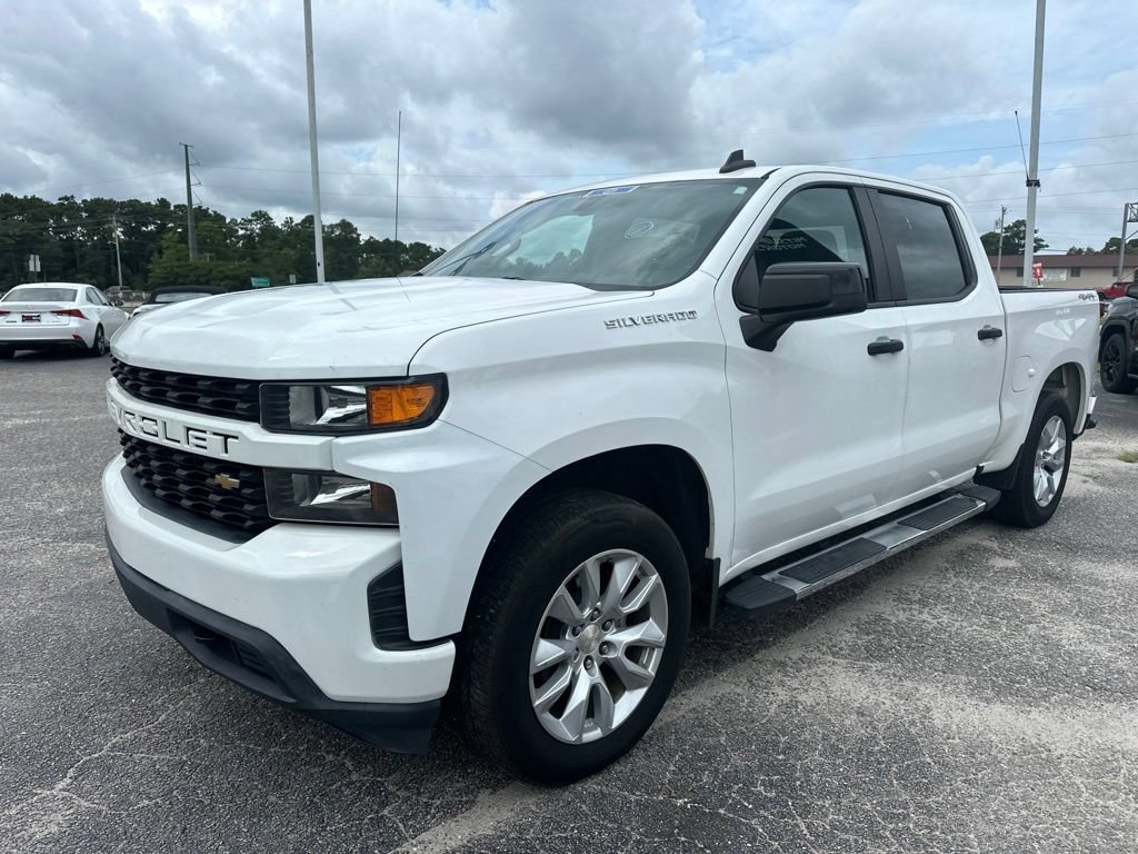 Used 2020 Chevrolet Silverado 1500 Custom w/ Custom Value Package AWD/4WD image 7