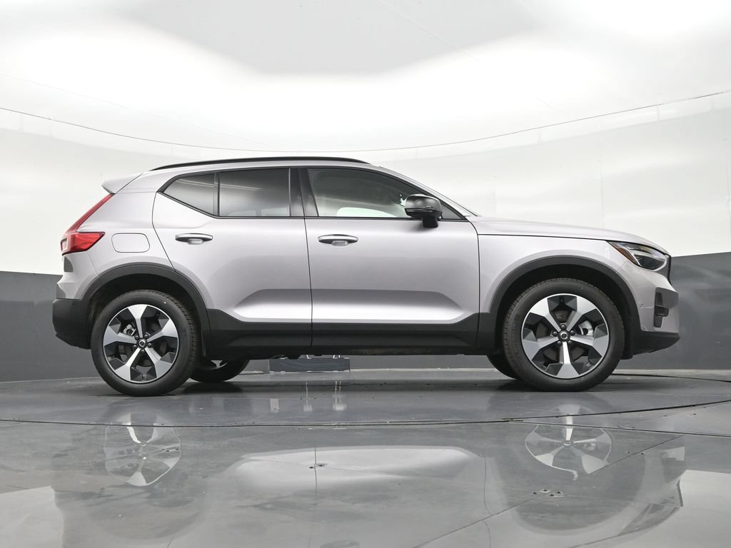 New 2026 Volvo XC40 B5 Plus w/ Climate Package AWD/4WD image 26