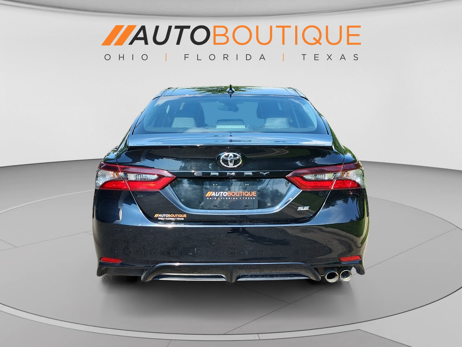 Used 2021 Toyota Camry SE FWD image 4