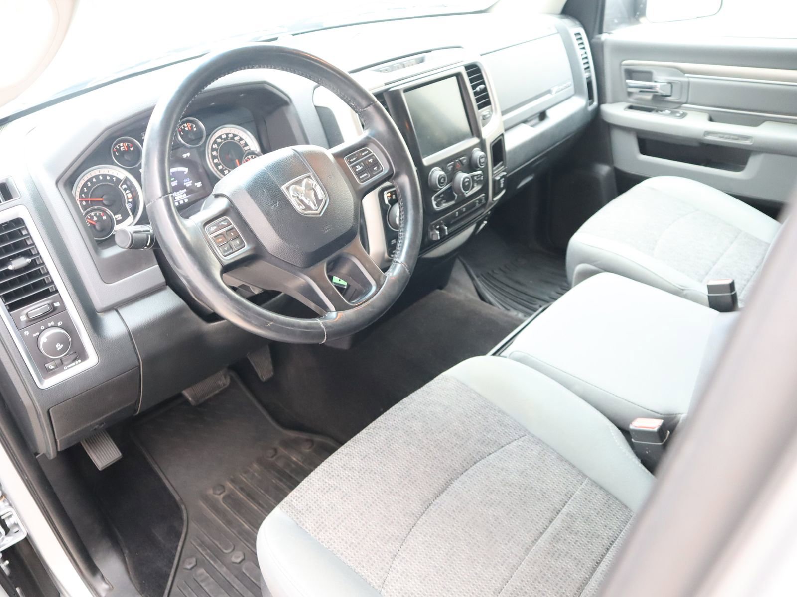 Used 2016 RAM 1500 Big Horn AWD/4WD image 22