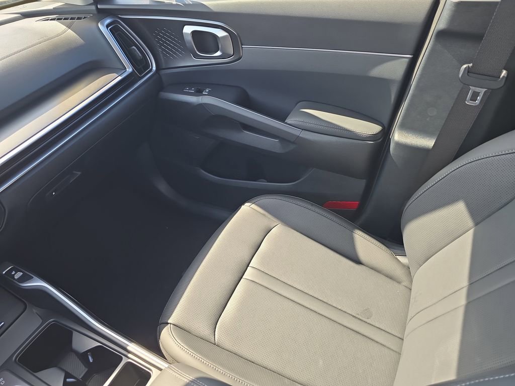 New 2026 Kia Sorento EX image 16