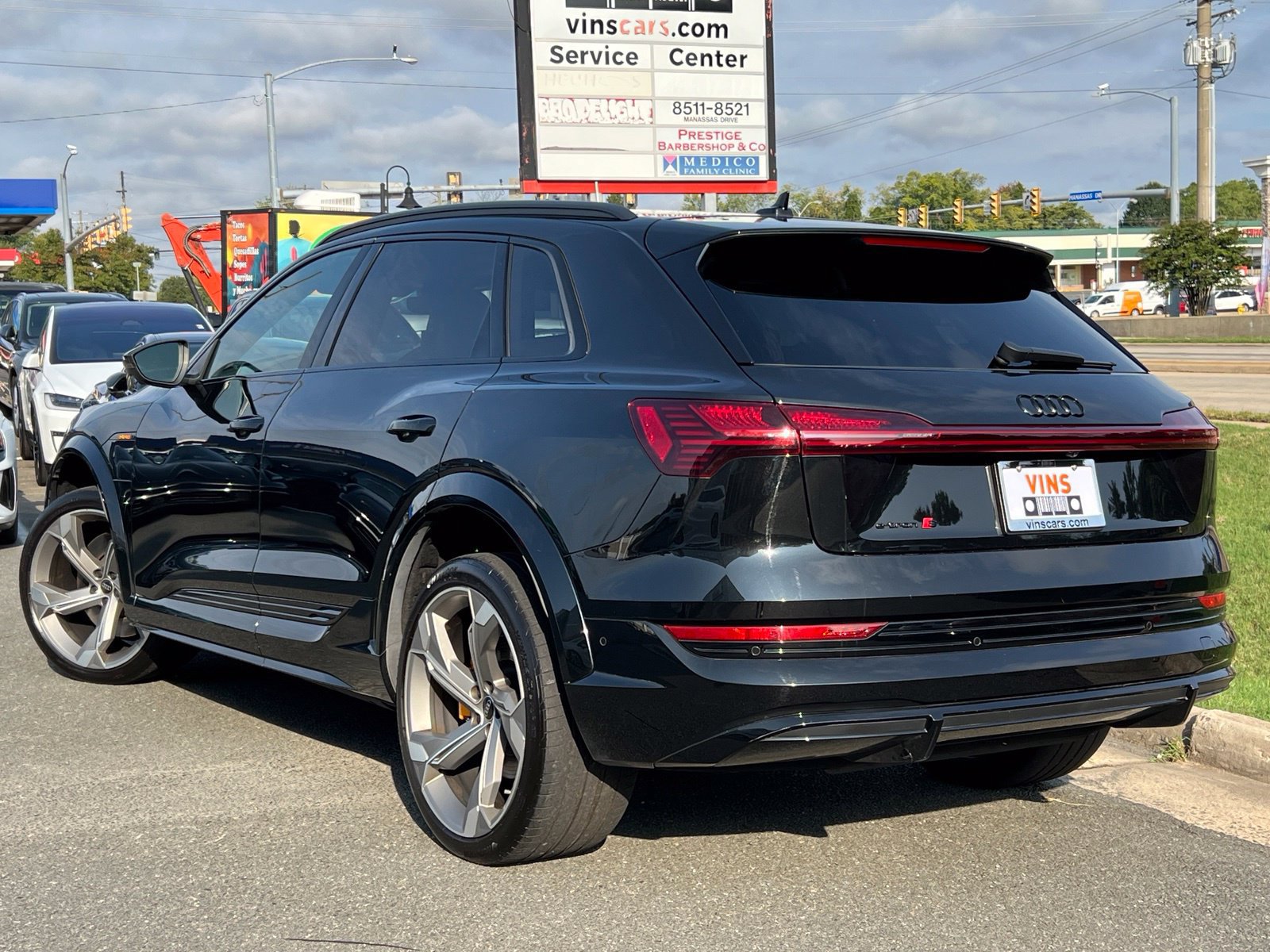 Used 2023 Audi e-tron S Prestige w/ Prestige Package AWD/4WD image 48