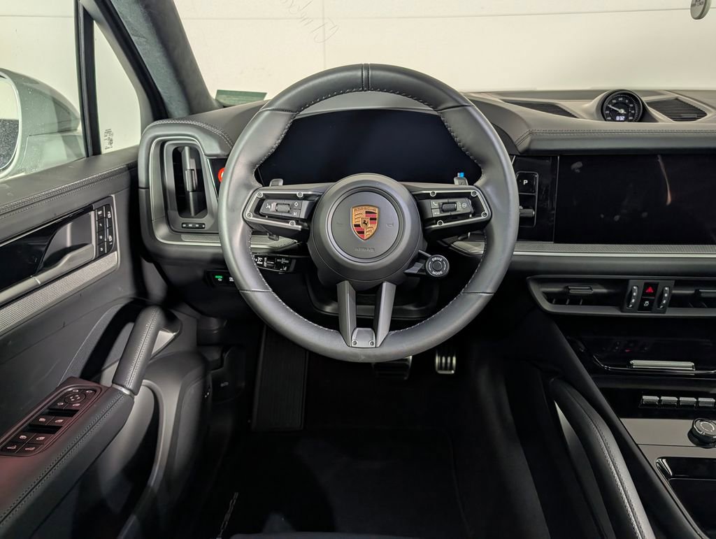 New 2026 Porsche Cayenne GTS AWD/4WD image 20
