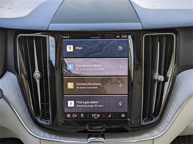 New 2025 Volvo XC60 B5 Plus w/ Climate Package image 19