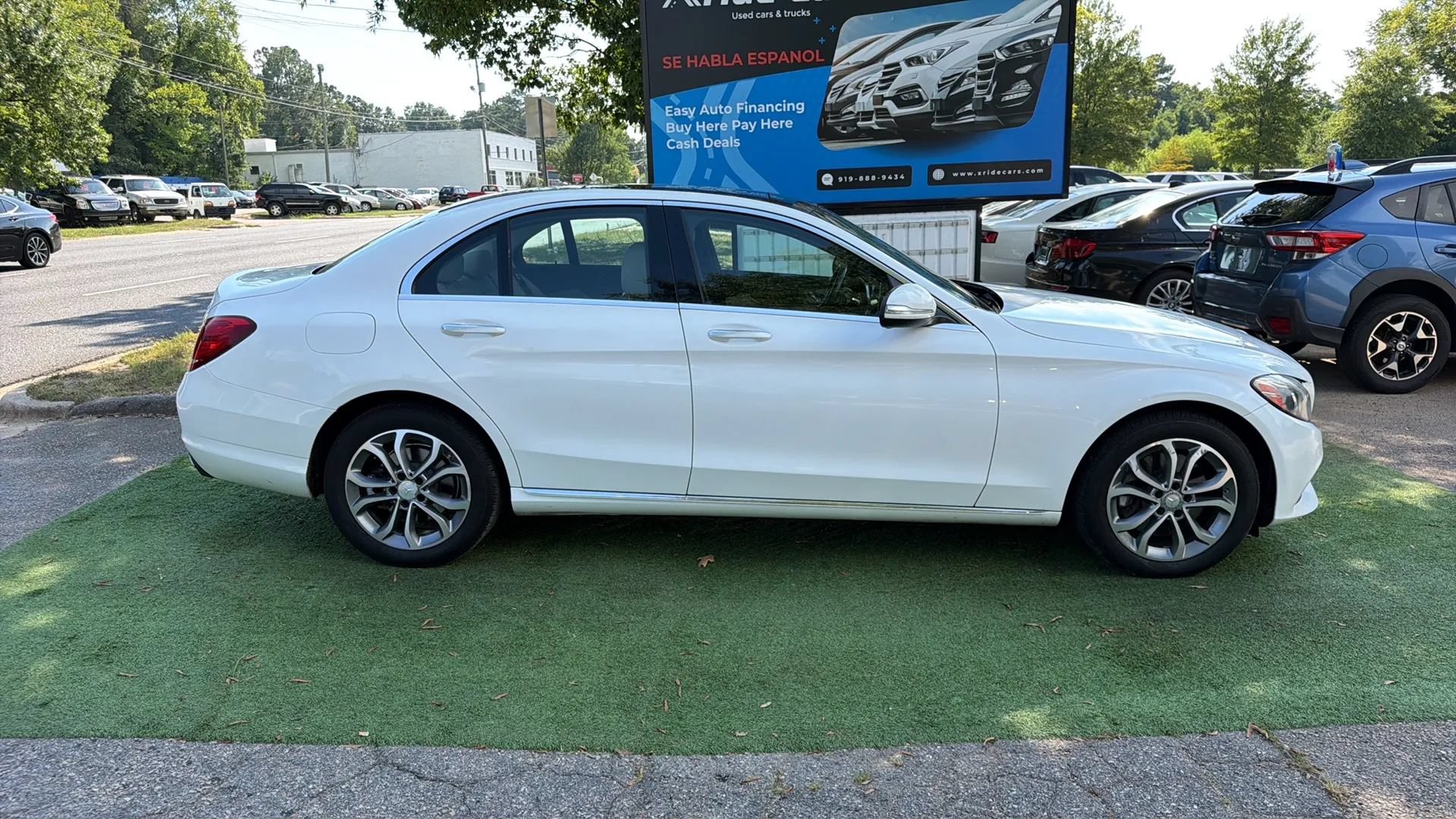 Used 2015 Mercedes-Benz C 300 4MATIC Sedan image 7