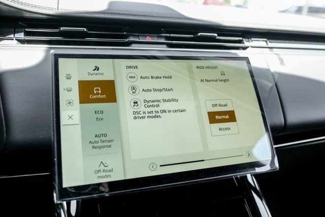 New 2026 Land Rover Range Rover Sport SE AWD/4WD image 39
