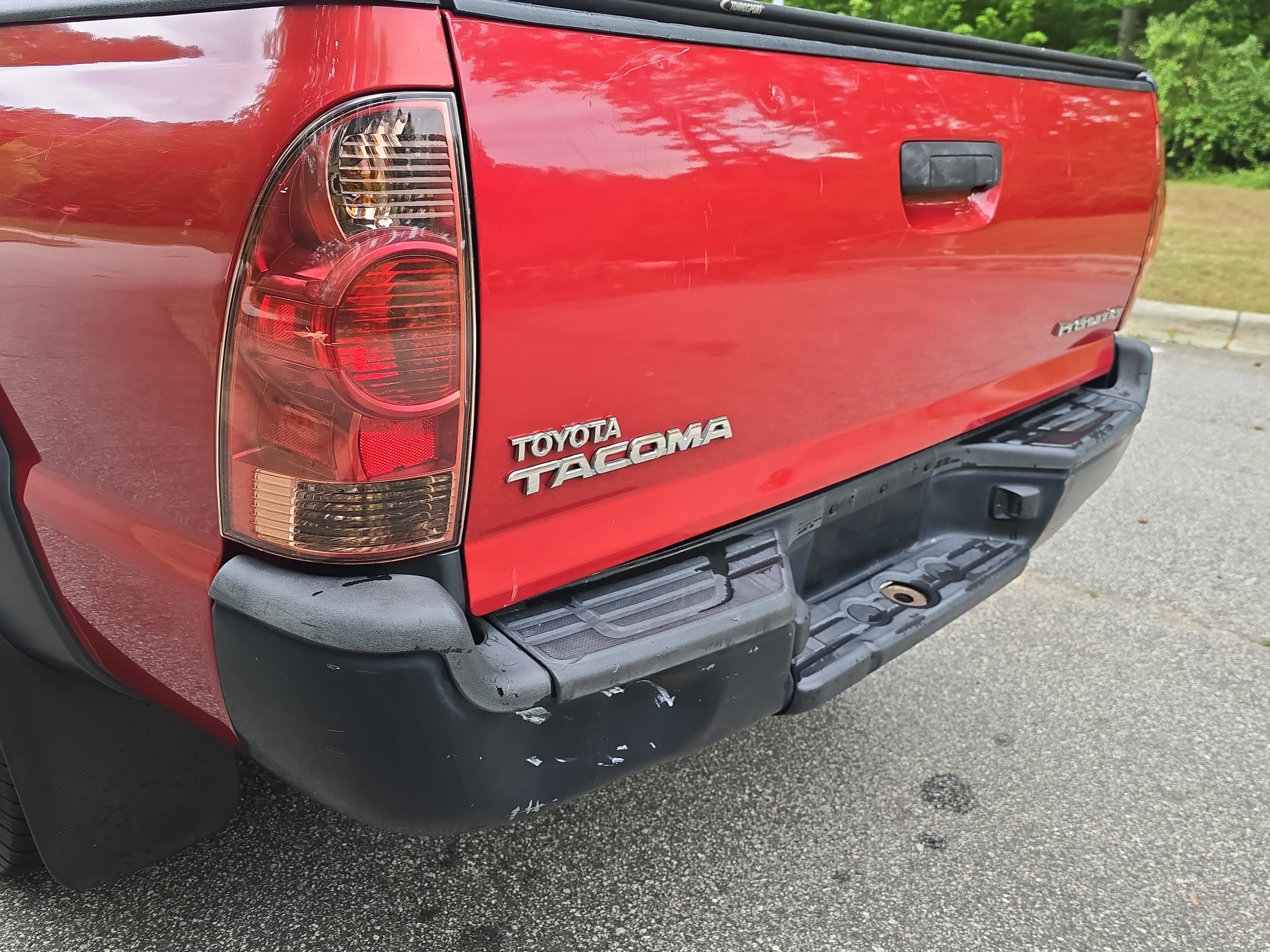 Used 2014 Toyota Tacoma PreRunner w/ Convenience Package RWD image 31