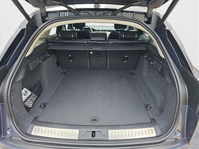 New 2025 Land Rover Range Rover Velar Dynamic SE image 7