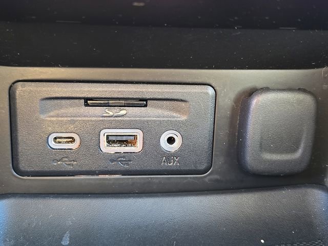 Used 2018 GMC Terrain SLT w/ Preferred Package image 28