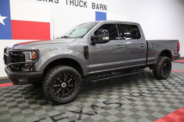 Used 2022 Ford F250 Lariat w/ Lariat Ultimate Package AWD/4WD image 2