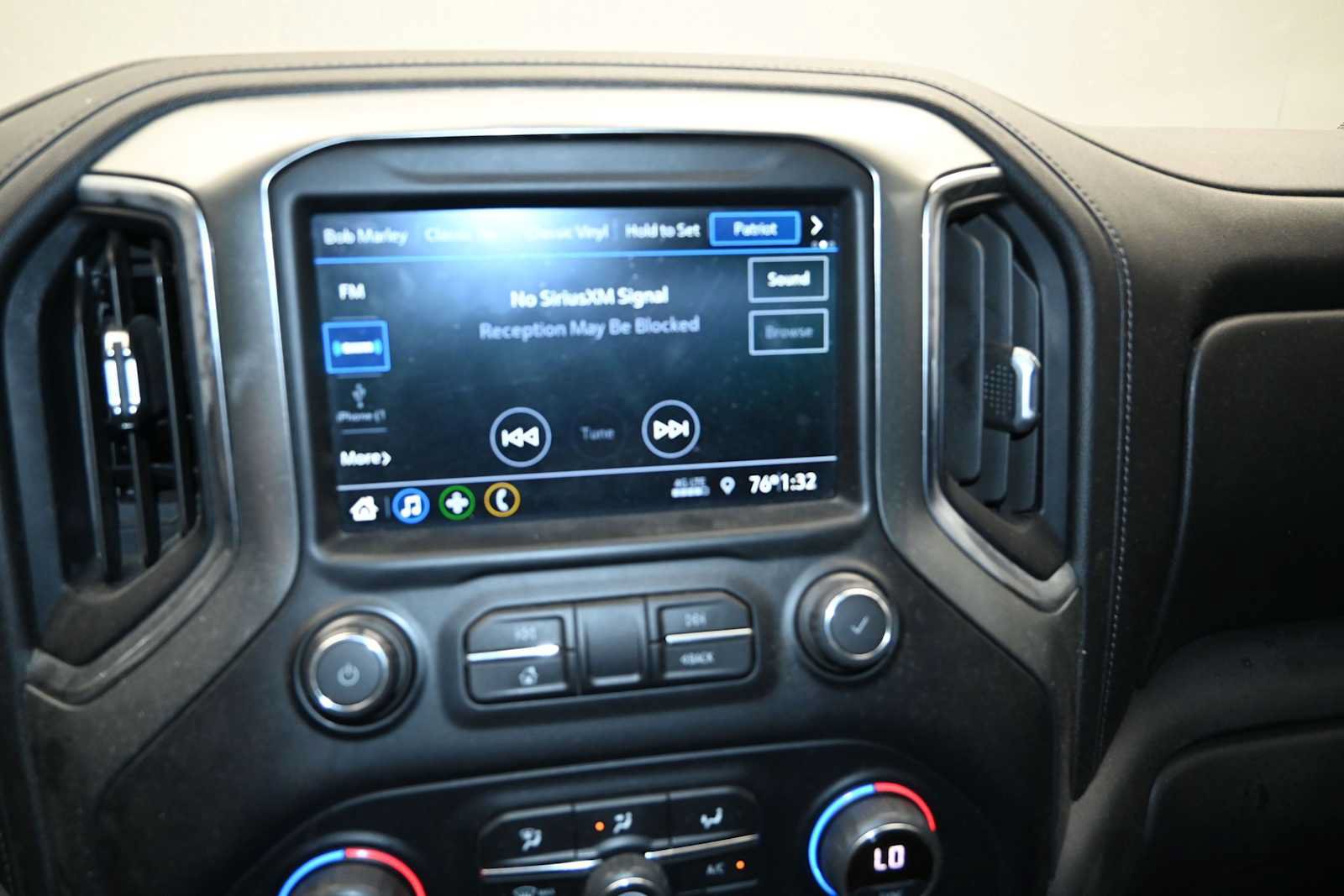 Used 2021 Chevrolet Silverado 1500 LT AWD/4WD image 13