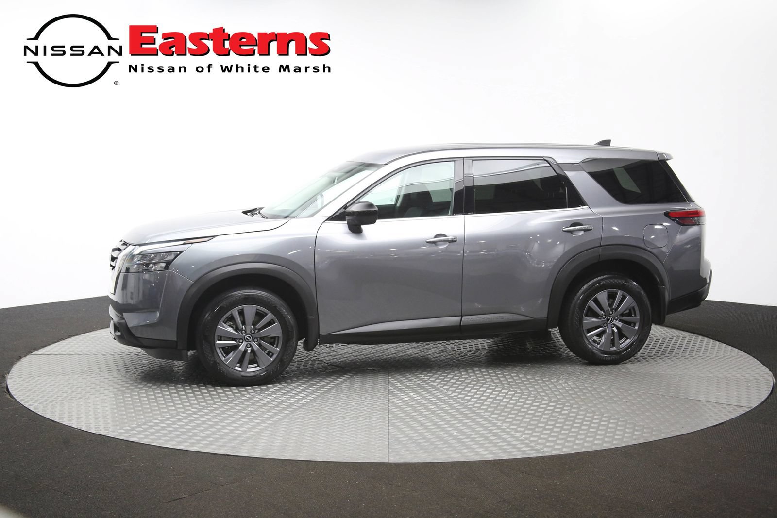 Used 2023 Nissan Pathfinder S AWD/4WD image 57
