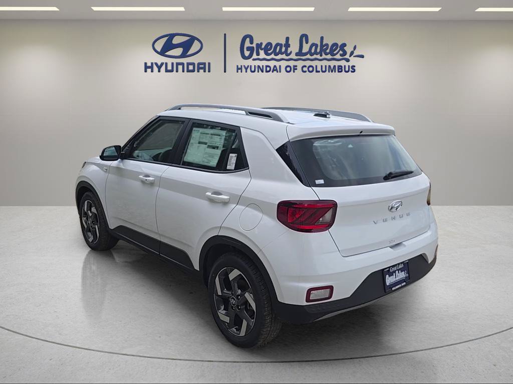 New 2026 Hyundai Venue SEL FWD image 7