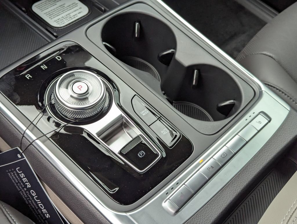 New 2026 Kia Carnival EX FWD image 28