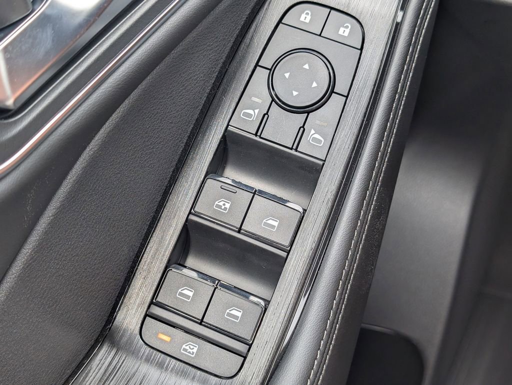 New 2026 Nissan Rogue Platinum AWD/4WD image 22