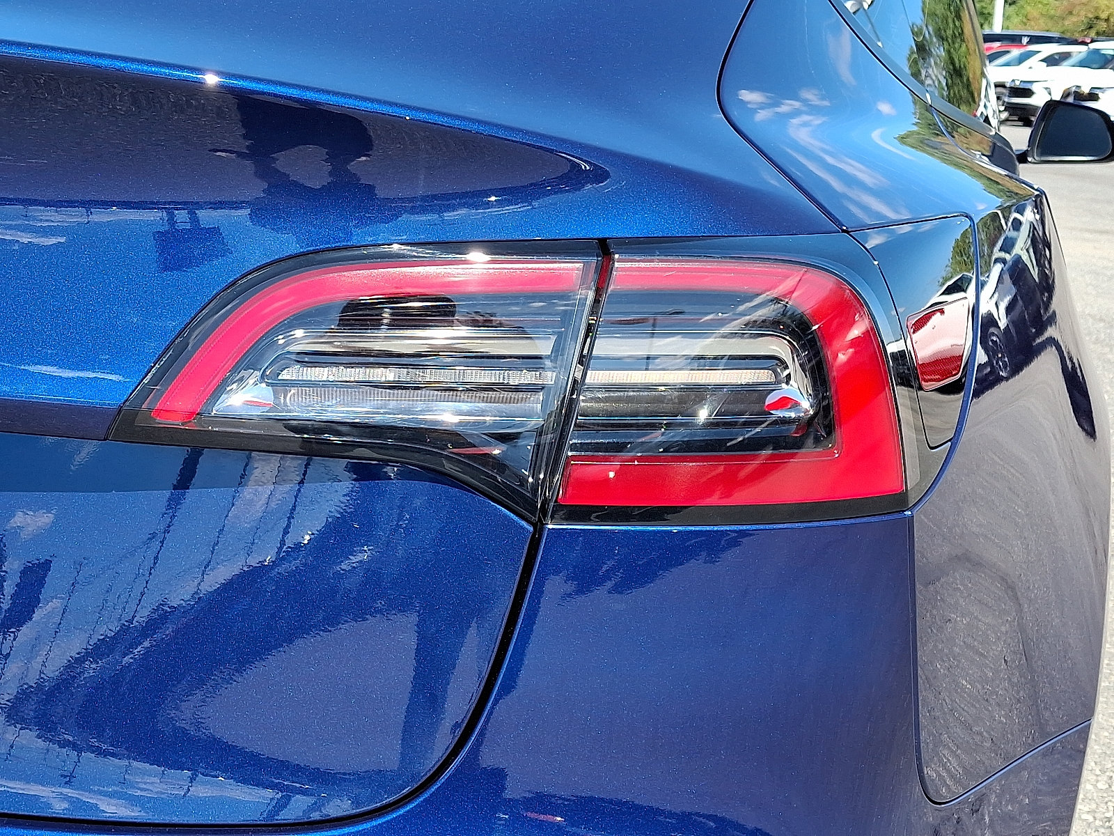 Used 2023 Tesla Model 3 Standard Range RWD image 11