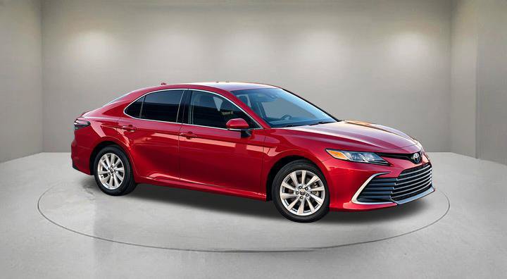 Used 2023 Toyota Camry LE w/ Convenience Package FWD image 1