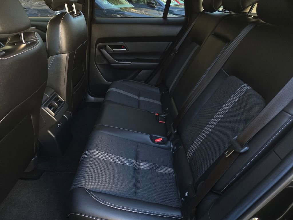 Certified 2025 MAZDA CX-50 2.5 Hybrid w/ Preferred Pkg image 12