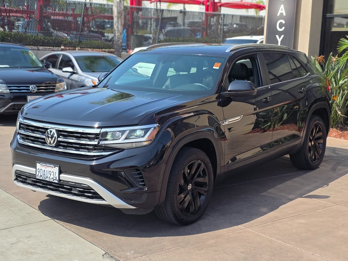Used 2023 Volkswagen Atlas Cross Sport SE FWD image 5