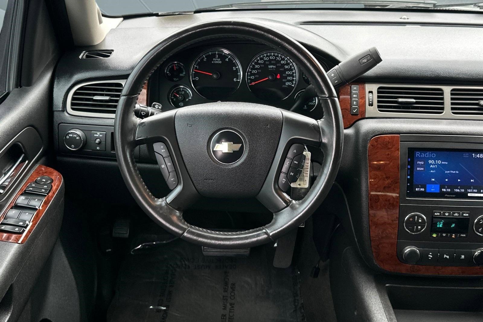 Used 2010 Chevrolet Tahoe LS w/ Regional Value Package RWD image 27