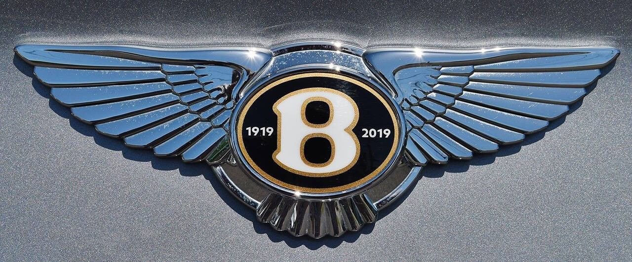 Used 2019 Bentley Bentayga image 45
