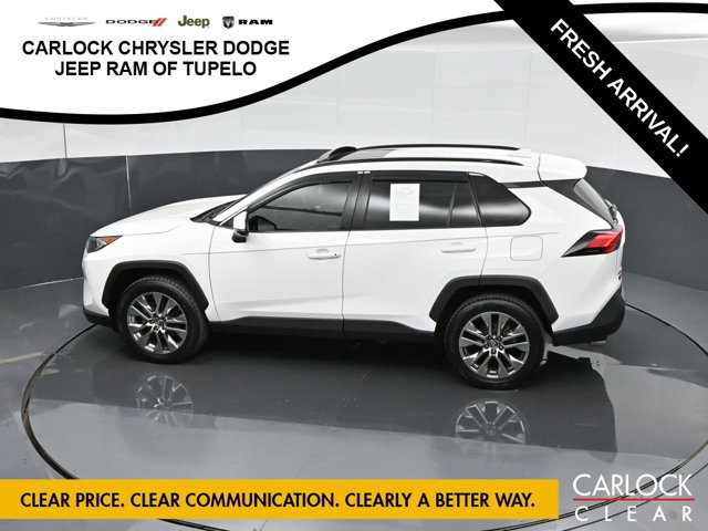 Used 2019 Toyota RAV4 XLE Premium w/ Cold Weather Package FWD image 54