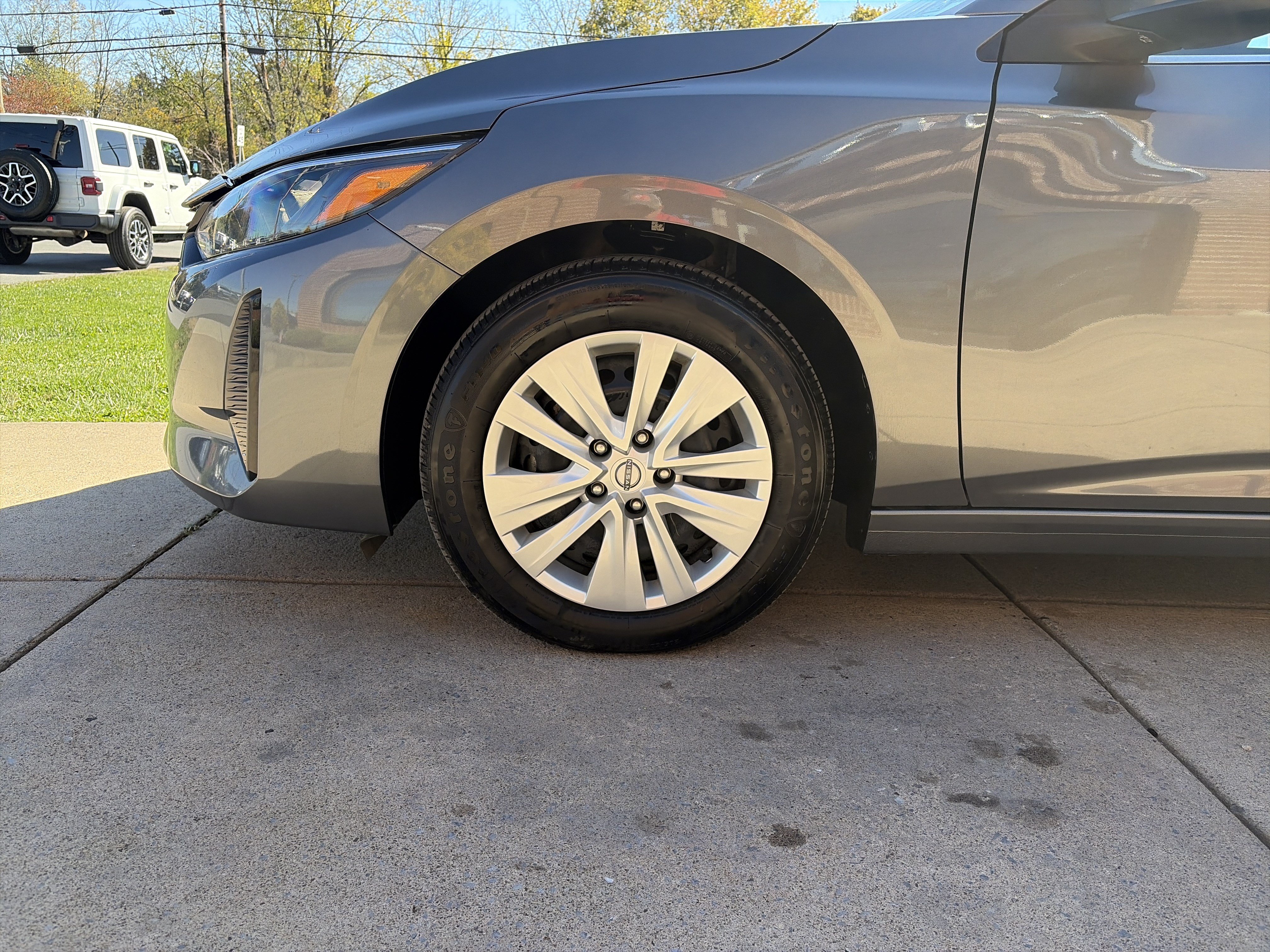 Used 2025 Nissan Sentra S FWD image 11