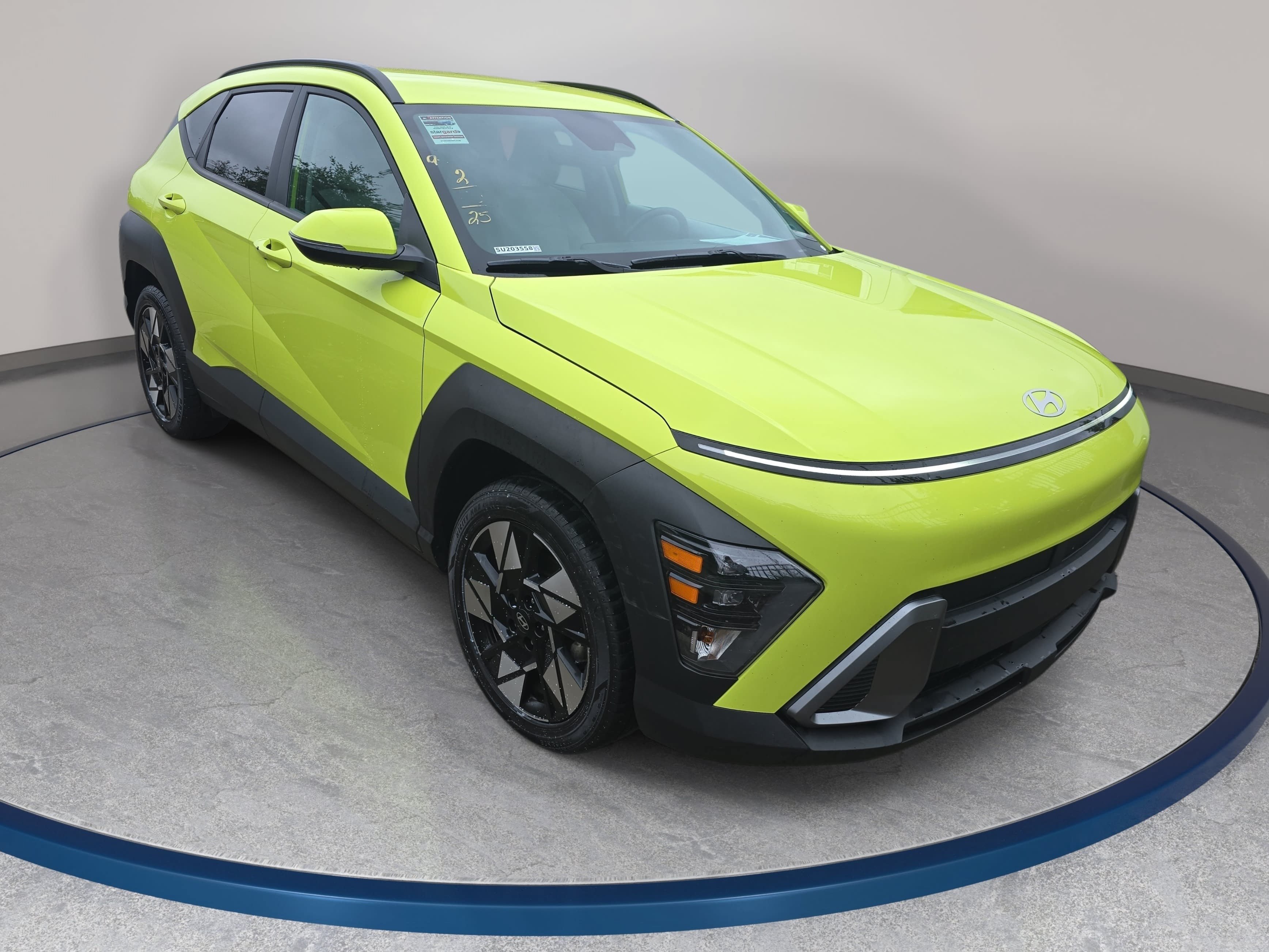 Used 2025 Hyundai Kona SEL FWD image 3