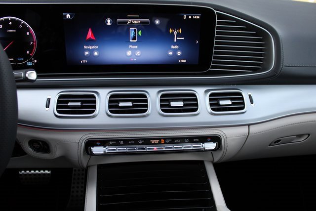 New 2025 Mercedes-Benz GLE 53 AMG 4MATIC image 29