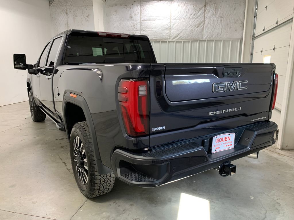 Used 2024 GMC Sierra 3500 Denali Ultimate image 21