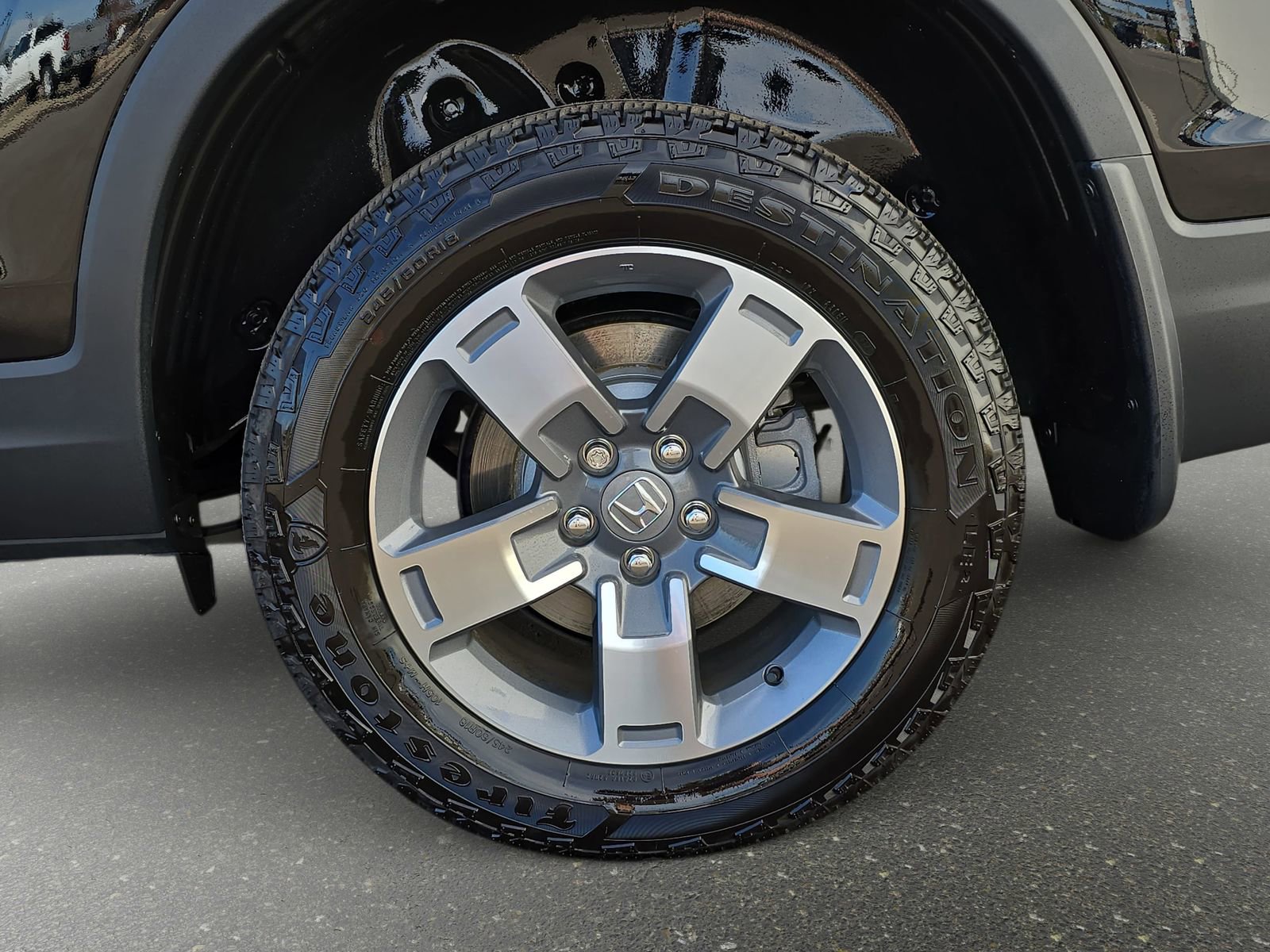 Certified 2025 Honda Ridgeline RTL image 33