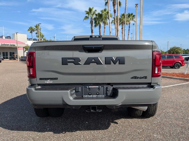 New 2026 RAM 3500 Big Horn AWD/4WD image 5