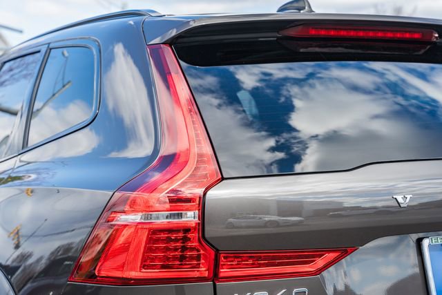 Used 2024 Volvo XC60 T8 Ultimate w/ Protection Package Premier image 8