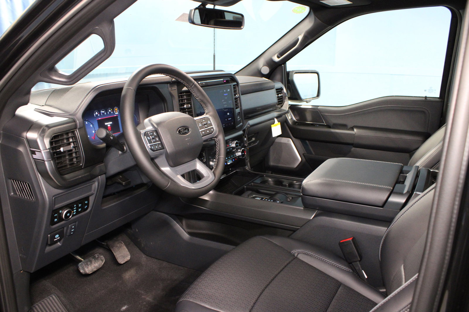 New 2025 Ford F150 Lariat w/ Equipment Group 502A High AWD/4WD image 2