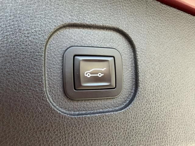 Certified 2017 Chevrolet Equinox LT FWD image 33