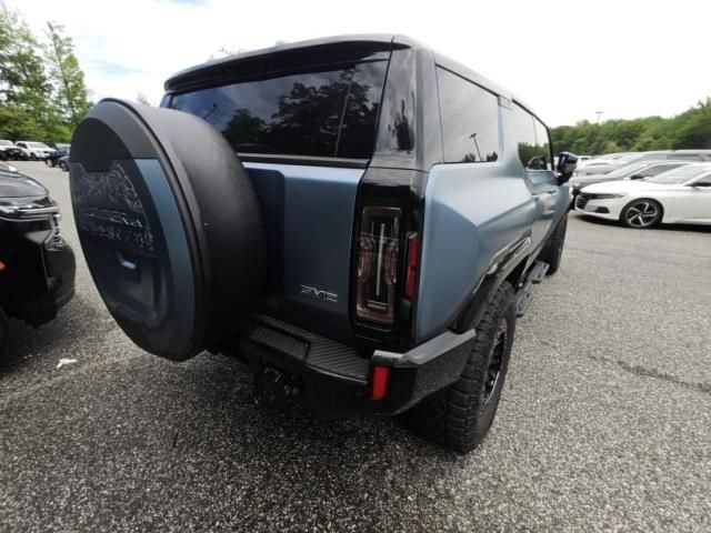 Used 2024 GMC Hummer EV 3X w/ Omega Edition AWD/4WD image 4