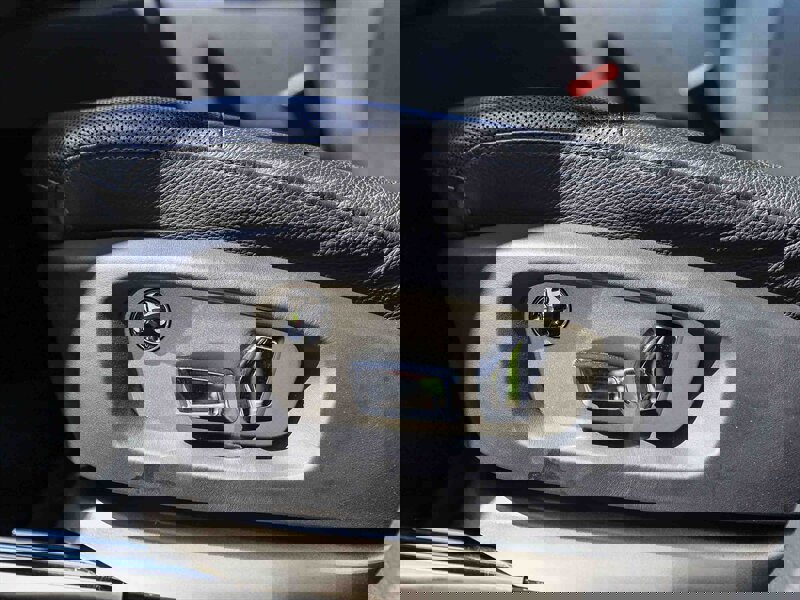 Used 2012 Rolls-Royce Ghost image 28