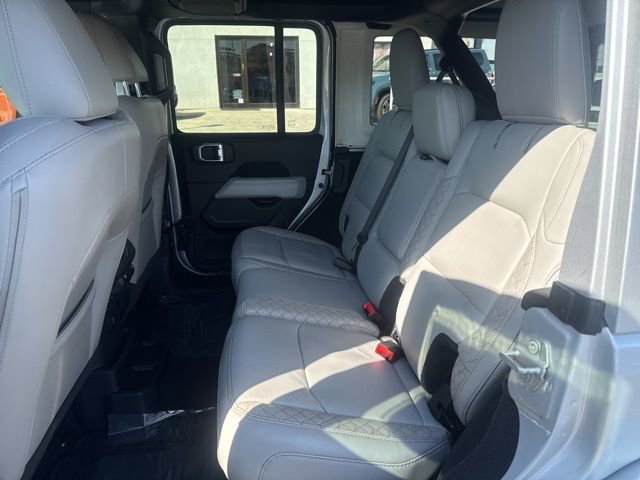 Certified 2022 Jeep Wrangler Unlimited Sahara image 27